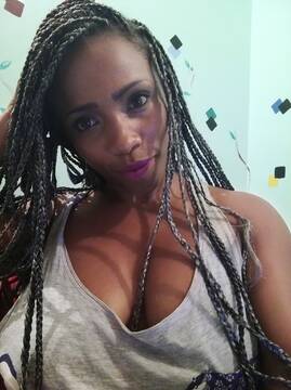 Public Photo of lariza12