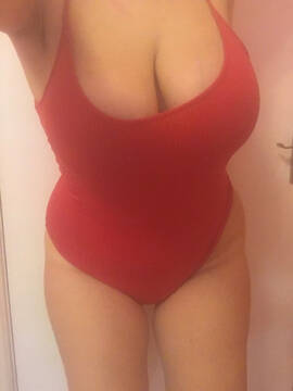 Public Photo of LolaLipsJozy