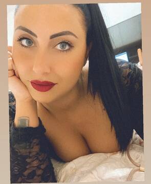 Public Photo of Ragazzina30