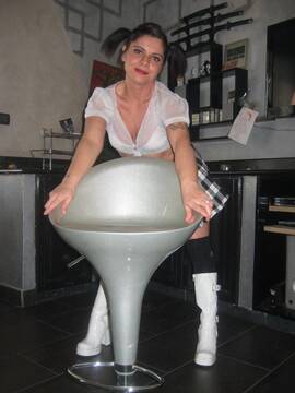 Public Photo of alizee