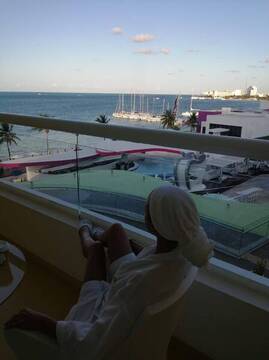 Public Photo of Melyssa90