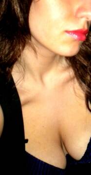 Public Photo of FarfallinaVogliosa69