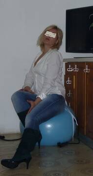 mi piace giocare con la palla